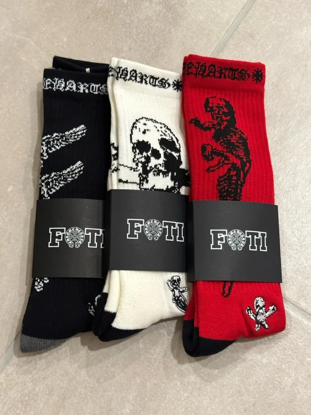 Chrome Hearts Foti Skeleton 3-Pack Socks Size Medium Black White and Red
